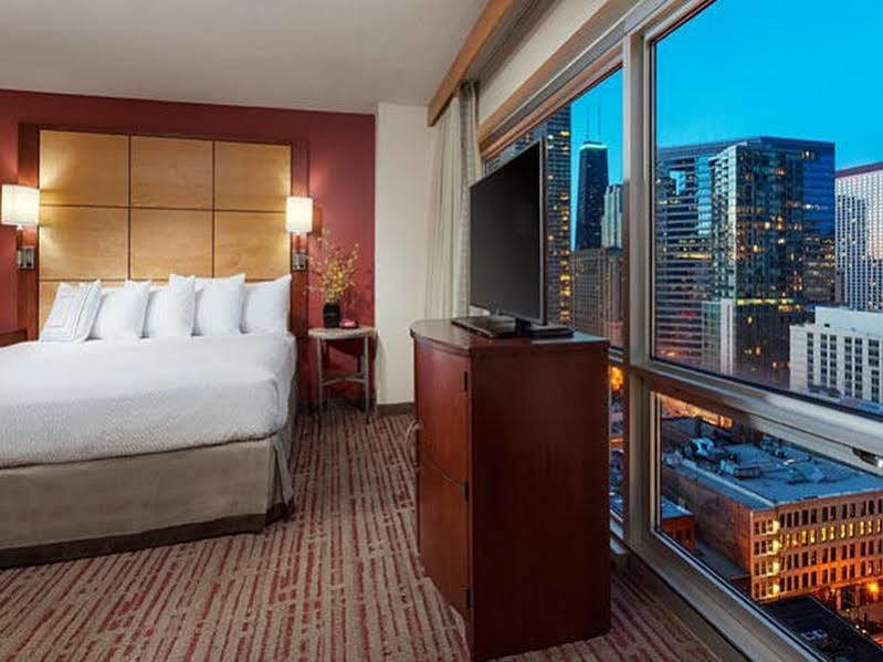 Residence Inn By Marriott Chicago Downtown/River North Exterior foto