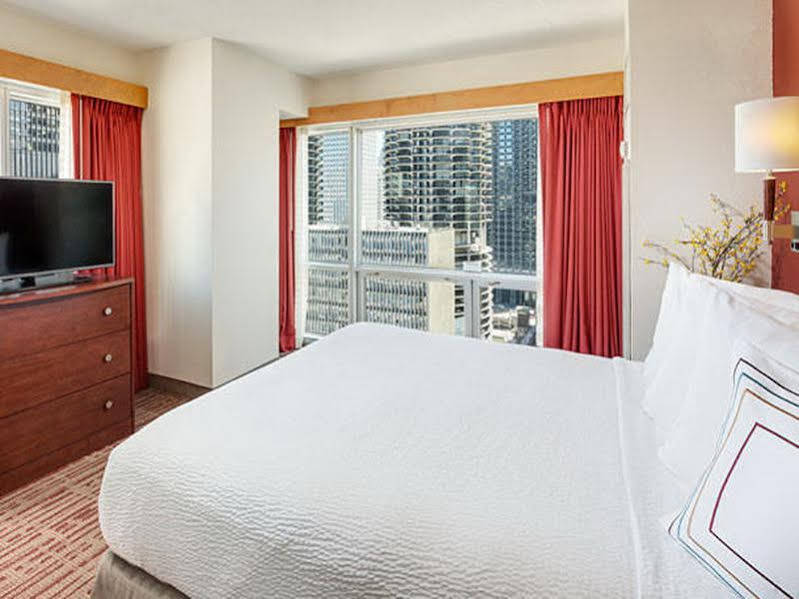 Residence Inn By Marriott Chicago Downtown/River North Exterior foto